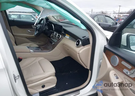 2020 Mercedes-Benz Glc 300 4Matic from USA, damaged, VIN WDC0G8EB6LF743228